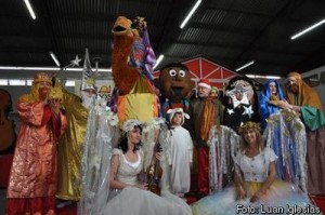 normal_20111111GABINETEApresentacao_desfile